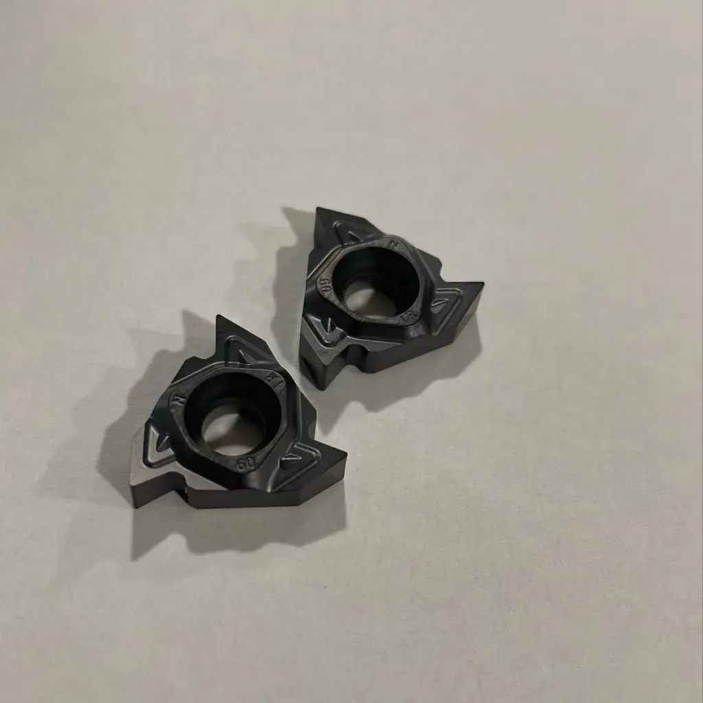 [201-0014] 22IRn60ZM1125